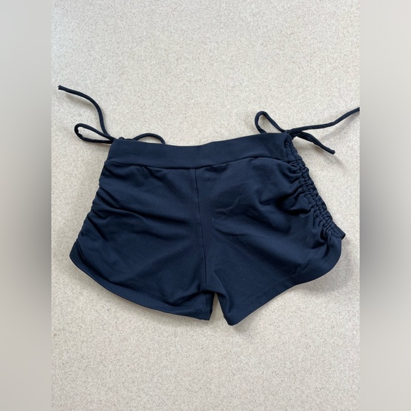 Shakti Activewear side string shorts size M - Picture 6 of 9